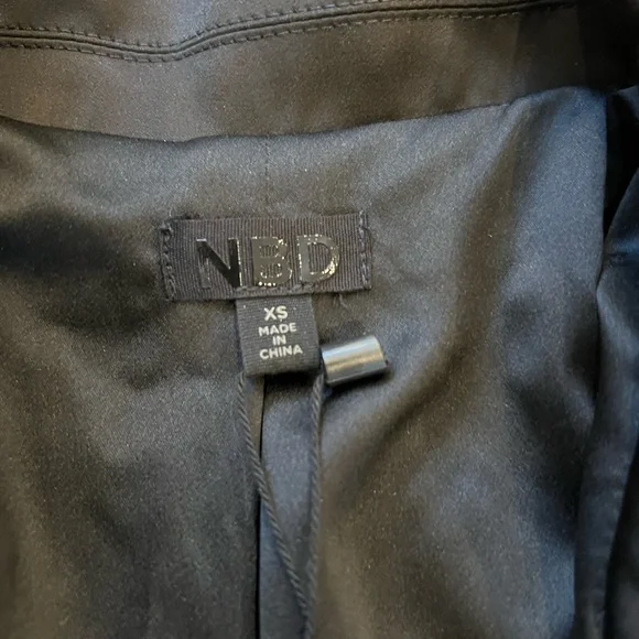 Dress - Picture 3 of 7